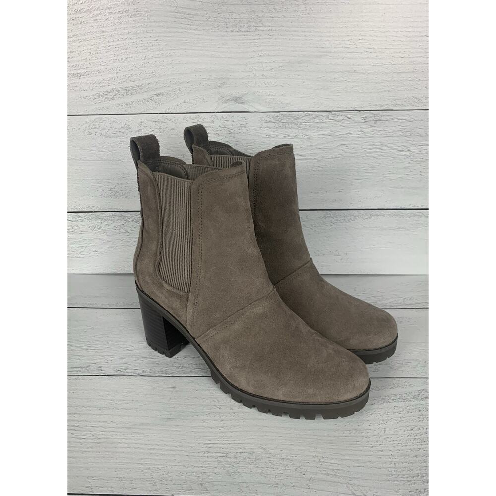 UGG Women's Size 9 Gray Suede Hazel Pull On Chelsea Ankle Boots Shoes 7 1103766